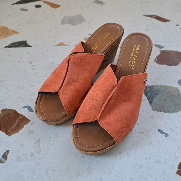 Mia Paoli Sandals - Picture 1 of 10